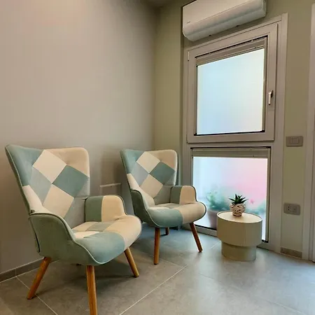 A Due Passi Dal Centro 바스토