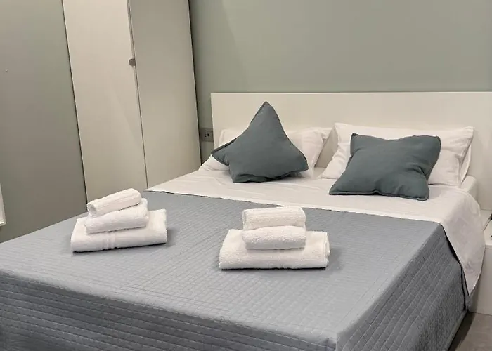 A Due Passi Dal Centro 아파트 바스토